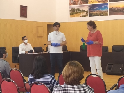 El Ayuntamiento de Bigastro comunica a los hosteleros que implantará medidas para que cuenten con el aforo completo de sus locales en su apertura tras el confinamiento