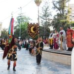 Desfile de abanderadas, en las Fiestas de la Reconquista y de Moros y Cristianos 2019, en Orihuela (14 julio 2019)_11