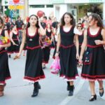Desfile de abanderadas, en las Fiestas de la Reconquista y de Moros y Cristianos 2019, en Orihuela (14 julio 2019)_79