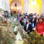 Encendido de luces, lectura del cuento de Navidad e inauguración del Belén Municipal en Orihuela (5 diciembre 2018)_25