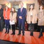 Encendido de luces, lectura del cuento de Navidad e inauguración del Belén Municipal en Orihuela (5 diciembre 2018)_4
