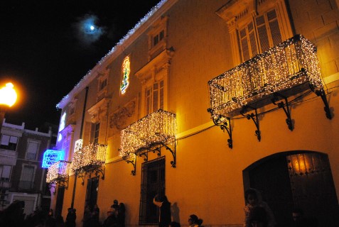 Encendido de luces navideñas y lectura del pregón de Navidad en Orihuela (1 diciembre 2017)_21