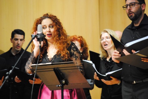Gala benéfica lírica de ópera y zarzuela, con las corales 'Ars Armonium' y 'Aleluya', y la banda 'Filarmonía', de ACAMDO, en Orihuela (24 noviembre 2019)_43