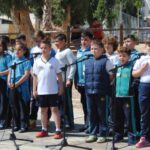 Inauguración de los VIII Murales de San Isidro, por los alumnos del colegio Jesús María de San Agustín y por la cantante oriolana Esmeraldo Grao, en Orihuela (3 mayo 2019)_12