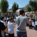 Inauguración de los VIII Murales de San Isidro, por los alumnos del colegio Jesús María de San Agustín y por la cantante oriolana Esmeraldo Grao, en Orihuela (3 mayo 2019)_19