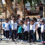 Inauguración de los VIII Murales de San Isidro, por los alumnos del colegio Jesús María de San Agustín y por la cantante oriolana Esmeraldo Grao, en Orihuela (3 mayo 2019)_6