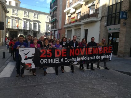 Marcha contra la violencia de género en el Día Internacional Contra la Violencia de Género en Orihuela (25 noviembre 2018)_1