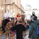 Recepción del Ayuntamiento a los Reyes Magos y desfile y recepción de los Reyes Magos a los niños en Orihuela (5 enero 2020)_5