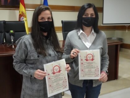 El Ayuntamiento ha reducido el número de actividades por la pandemia del coronavirus./GM Redován, evento cultural: Pasacalles de música de Navidad, por la Unión Musical, dentro de las actividades navideñas del Ayuntamiento