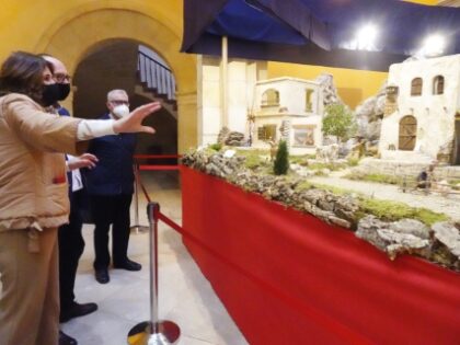 Orihuela, evento cultural: Visitas al Belén Municipal con más de 2.000 figuras y nuevos escenarios, elaborado por la familia belenista Hernández Cabrera Orihuela, evento cultural: Visitas al Belén Municipal con más de 2.000 figuras y nuevos escenarios, elaborado por la familia belenista Hernández Cabrera