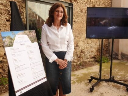La edil de Turismo y Festividades de Orihuela, Mariola Rocamora./GM Orihuela, evento: Inscripción a las rutas turísticas guiadas y gratuitas de mayo 2021 'Orihuela te espera', organizadas por la Concejalía de Turismo y Festividades