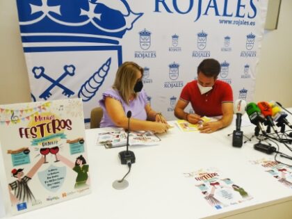 La edil de Turismo, Miriam Trives, presentó estas jornadas, junto con el de Fiestas, Jesús Martínez./GM Rojales, evento: Jornadas gastronómicas 'Menús festeros' con seis restaurantes, por la Concejalía de Turismo, dentro de las fiestas patronales de San Pedro Apóstol y de Moros y Cristianos, organizadas por la Concejalía de Fiestas
