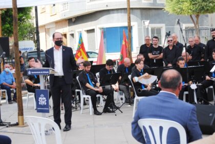 El alcalde de Orihuela, Emilio Bascuñana, y la corporación municipal han participado en el acto institucional, tras el concierto./GM Gran éxito de público en el día grande de los actos programados para conmemorar el V Centenario de la Batalla de Bonanza