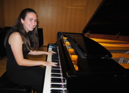 María Luisa Alfonso, pianista: "Siempre he ido a los concursos para aprender, nunca me he creído superior a nadie, todos trabajamos muchísimo y hay días mejores y peores" María Luisa Alfonso, pianista: "Siempre he ido a los concursos para aprender, nunca me he creído superior a nadie, todos trabajamos muchísimo y hay días mejores y peores"