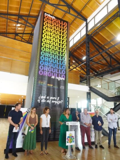 Orihuela, evento cultural: Exposición con el panel para recordar los 'Hitos históricos de la lucha por la libertad LGTBI', dentro de los actos de ‘Orgullo de cultura’ organizados por las concejalías de Cultura y Juventud y de Igualdad y LGTBI