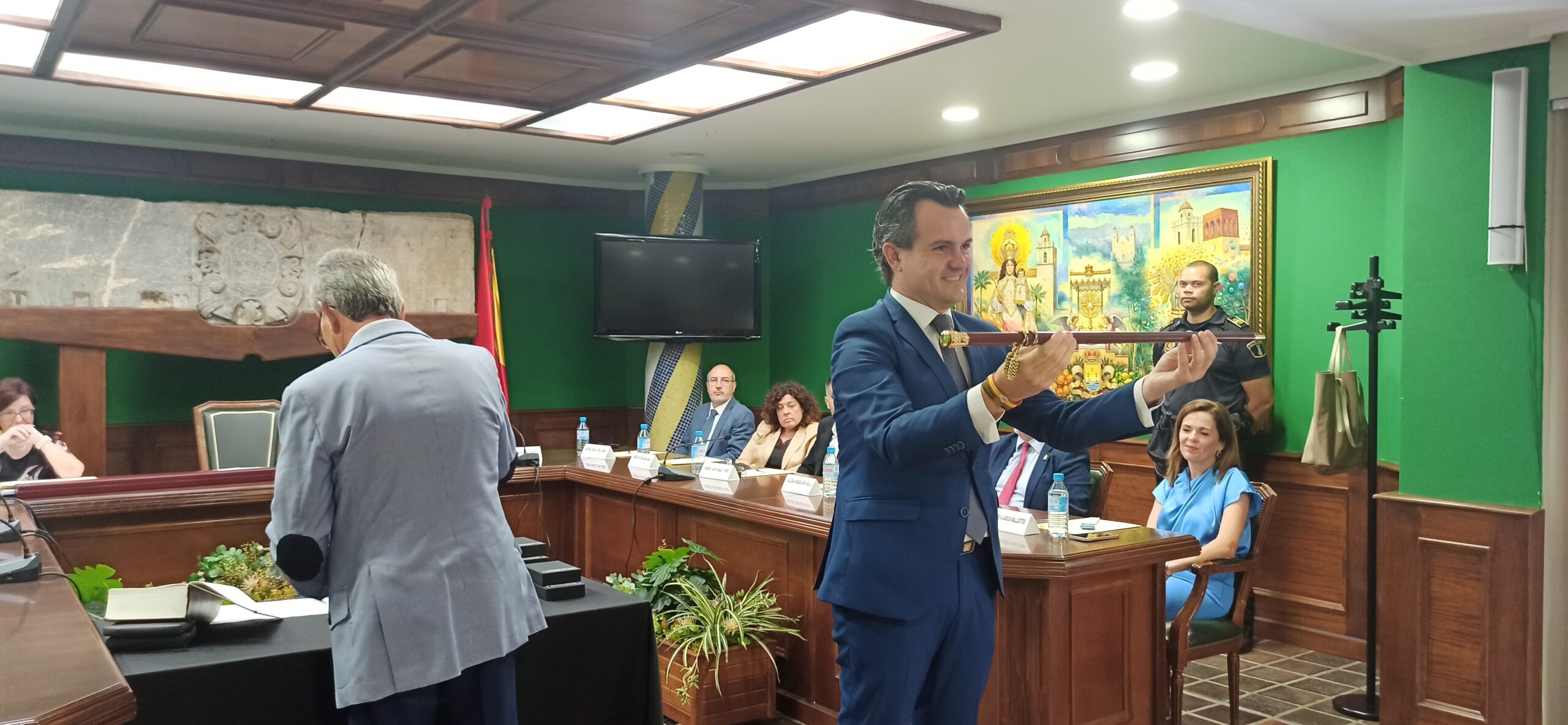 Vicente Cases consigue la alcaldía de Benejúzar para el Partido Popular