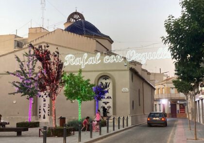 Rafal celebra el Orgullo LGTB+ con una fiesta por la igualdad y la diversidad 