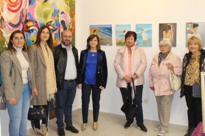 La Asociación Sociocultural 'La Amistad' expone su arte en Pilar de la Horadada