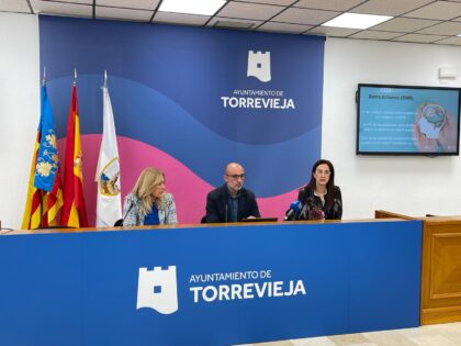 Torrevieja reúne a seis destacados profesionales en una Jornada sobre Salud Mental en la Infancia y la Adolescencia Torrevieja reúne a seis destacados profesionales en una Jornada sobre Salud Mental en la Infancia y la Adolescencia