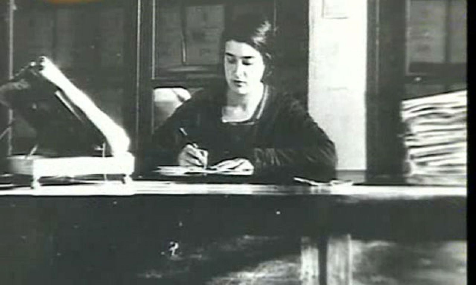 Maria Mo Orihuela celebra el Día del Libro con una jornada de homenaje a María ...