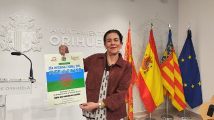 Orihuela conmemora el Día Internacional del Pueblo Gitano con la lectura de un manifiesto Orihuela conmemora el Día Internacional del Pueblo Gitano con la lectura de un manifiesto
