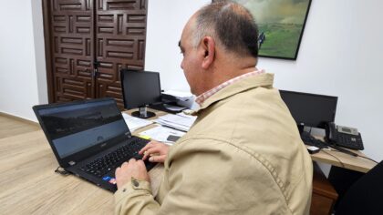 Fomento ofrece cursos nuevos en energías renovables e inteligencia artificial a través de la plataforma de formación municipal