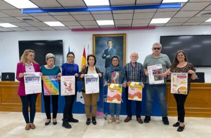 La Fiesta del color verde y amarillo marca el inicio de la Semana del Mayor en Torrevieja La Fiesta del color verde y amarillo marca el inicio de la Semana del Mayor en Torrevieja