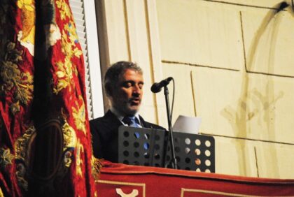 Orihuela vuelve a latir bajo las alas del Oriol en sus Fiestas de la Reconquista y de Moros y Cristianos Orihuela vuelve a latir bajo las alas del Oriol en sus Fiestas de la Reconquista y de Moros y Cristianos