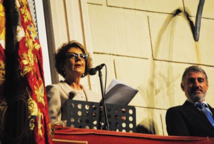 Orihuela vuelve a latir bajo las alas del Oriol en sus Fiestas de la Reconquista y de Moros y Cristianos Orihuela vuelve a latir bajo las alas del Oriol en sus Fiestas de la Reconquista y de Moros y Cristianos