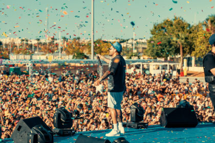 RBF congrega a más de 24.000 personas con actuaciones musicales y shows espectaculares acompañados de atracciones acuáticas 