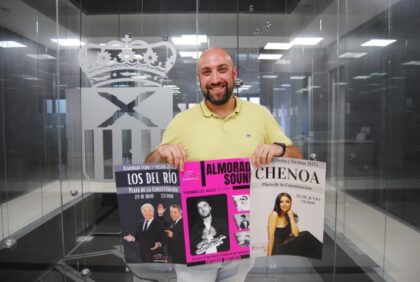 José María Pertusa, concejal de Fiestas de Almoradí: "Este año vendrán gratis a las fiestas Beret, Chenoa y 'Los del Río'"
