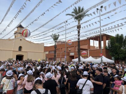 Los Montesinos inicia sus Fiestas Patronales en honor a la Virgen del Pilar con una gran participación