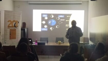 Enrique Aparicio recorre la historia del estudio de los eclipses e informa sobre los que podremos ver el año próximo