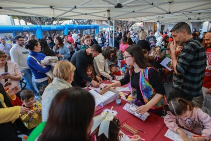 Almoradí celebra el Carnaval con una gran fiesta para todas las edades en la Plaza de la Constitución