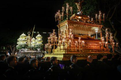 El 50 aniversario de la Junta Mayor y el centenario de la Hermandad del Santísimo Cristo de las Campanas marcan esta Semana Santa en Almoradí