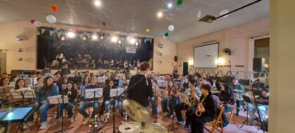 La Unión Musical Torrevejense realiza una grabación histórica en Barcelona junto a los Bcn Gospel Messengers