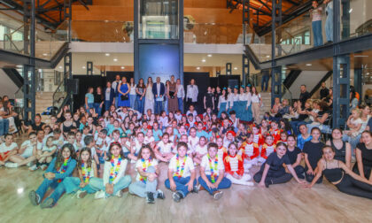 El colegio de Hurchillo celebra el Día de la Danza y sus más de siete años bailando por la educación 