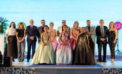 Cox presenta a sus Cargos Festeros y Capitanías y elige a su Corte Infantil 2026