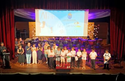 Los Montesinos clausura el curso de su Escuela Municipal de Música con la XVI Gala de la Música