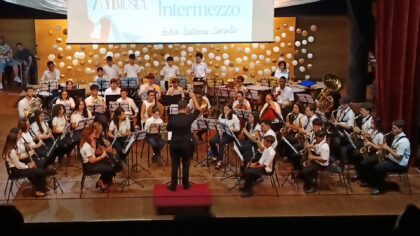 Los Montesinos clausura el curso de su Escuela Municipal de Música con la XVI Gala de la Música