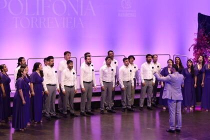 La competición coral del 72ª Certamen de Habaneras arranca con la representación de los tres continentes