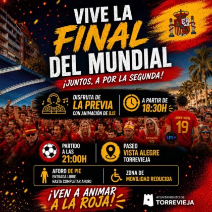 Torrevieja, evento: Retransmisión del partido de fútbol de la final del Mundial entre la selección española y Argentina en pantalla gigante, organizada por el Ayuntamiento