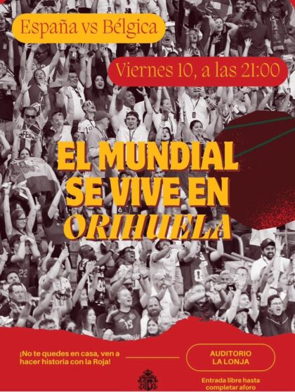 Orihuela, evento: Retransmisión del partido de fútbol de cuartos de final del Mundial entre la selección española y Bélgica en pantalla gigante, organizada por el Ayuntamiento