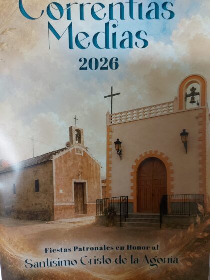 Correntías Medias de Orihuela, evento: Degustación de aperitivo por la Comisión de Fiestas para todos los asistentes, dentro de las fiestas patronales en honor al Santísimo Cristo de la Agonía