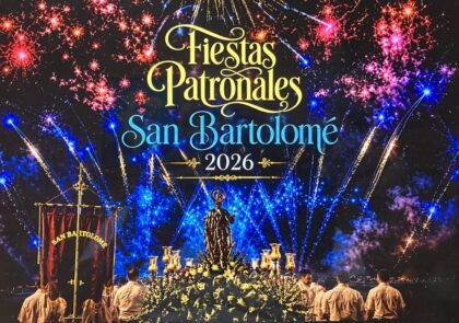 San Bartolomé de Orihuela, evento: Procesión en honor al patrón y castillo de fuegos artificiales en honor al patrón, dentro de los actos de las fiestas patronales de San Bartolomé organizados por la Comisión de Fiestas