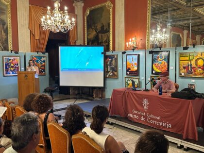 Julio Más acerca a Torrevieja a las rutas de los grandes cetáceos del Mediterráneo Julio Más acerca a Torrevieja a las rutas de los grandes cetáceos del Mediterráneo