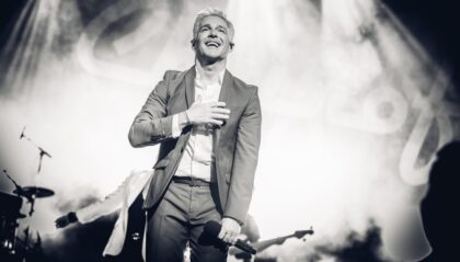 Torrevieja celebrará la Fiesta Blanca 2026 en el Parque Antonio Soria con Christoff De Cholle como artista destacado